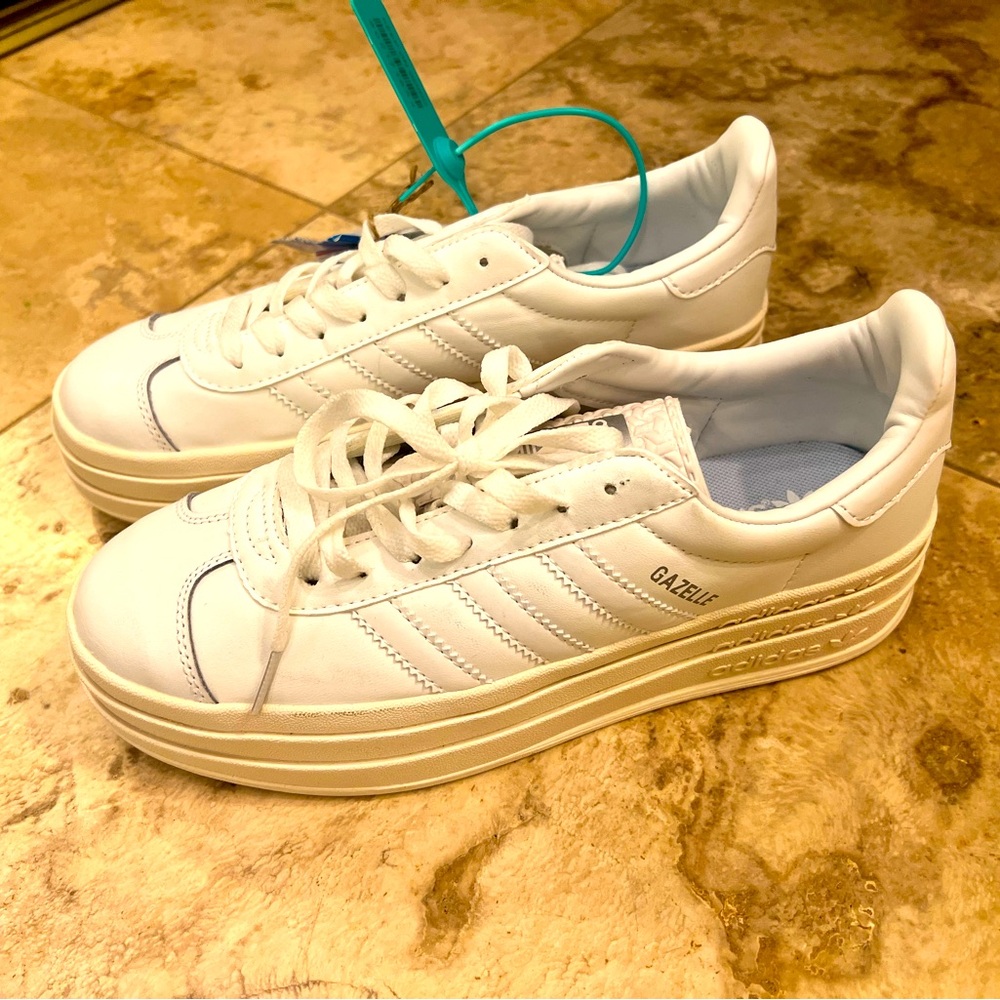 Adidas Gazelle Bold Tennis Shoes
